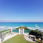 Holiday home Playa Catedrales Village