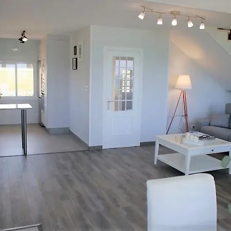 Playa Catedrales Village バレイロス